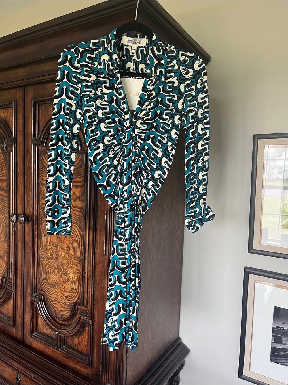 NWT Diane von Furstenberg Sheska Dress in Interlock Print